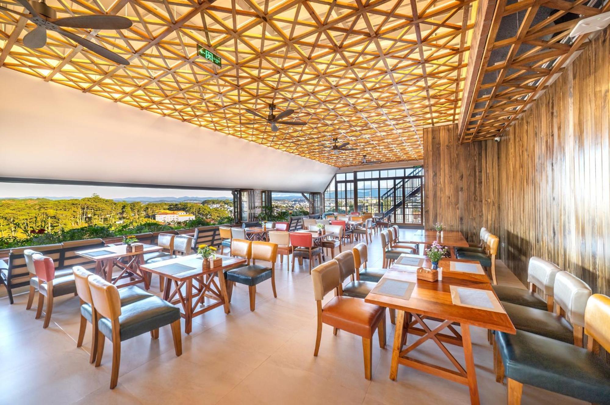 Brick House Dalat Hotel Exterior photo