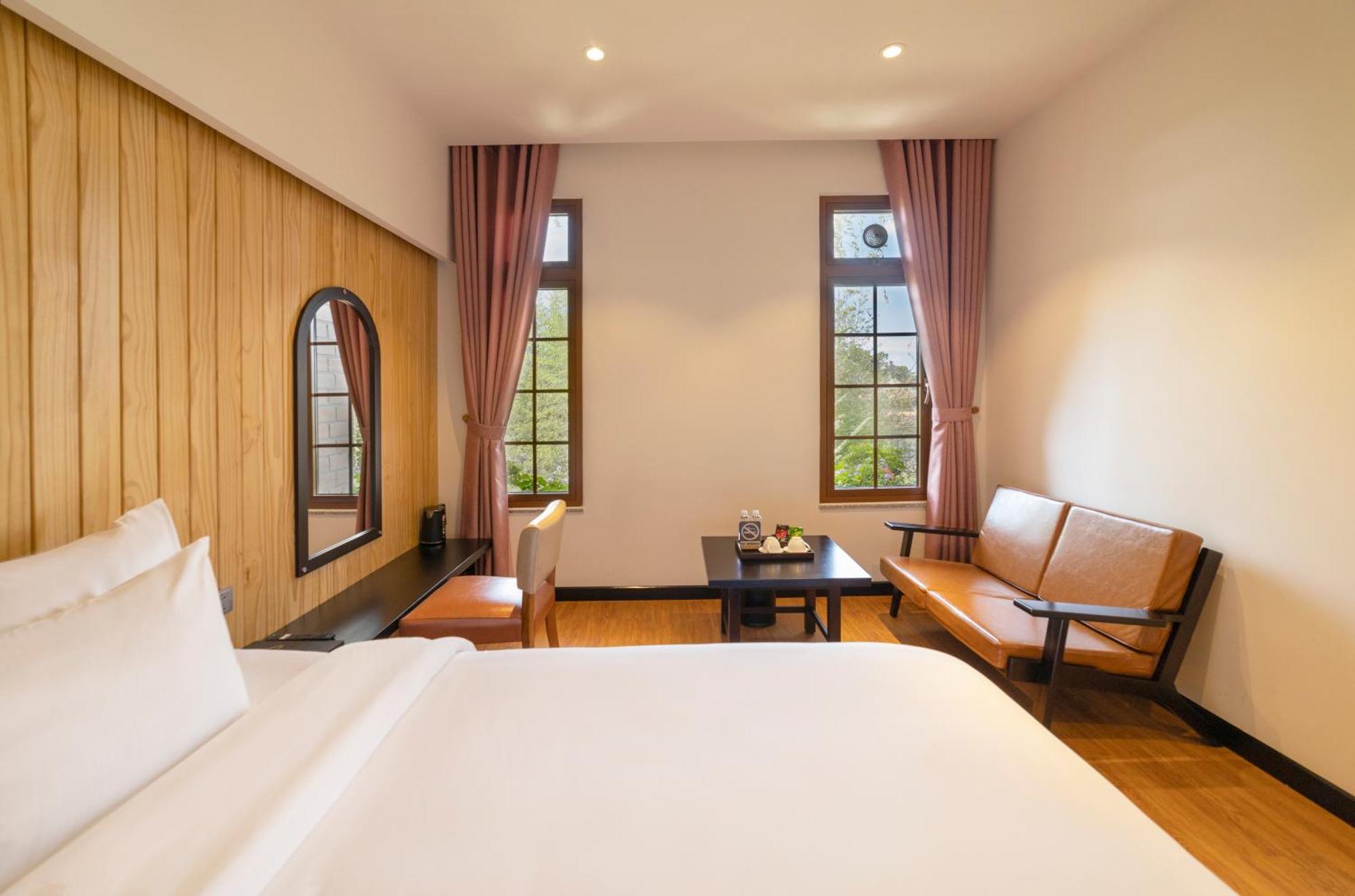 Brick House Dalat Hotel Exterior photo