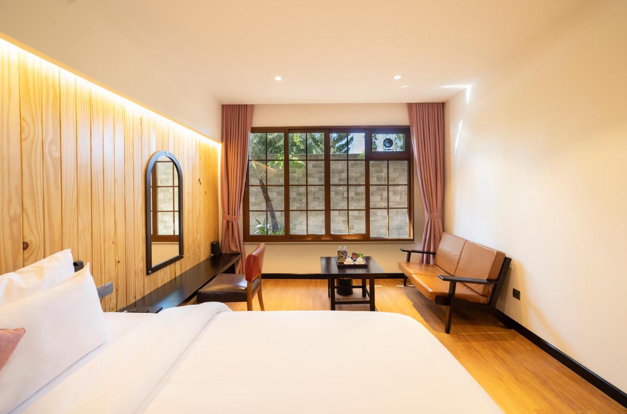 Brick House Dalat Hotel Exterior photo