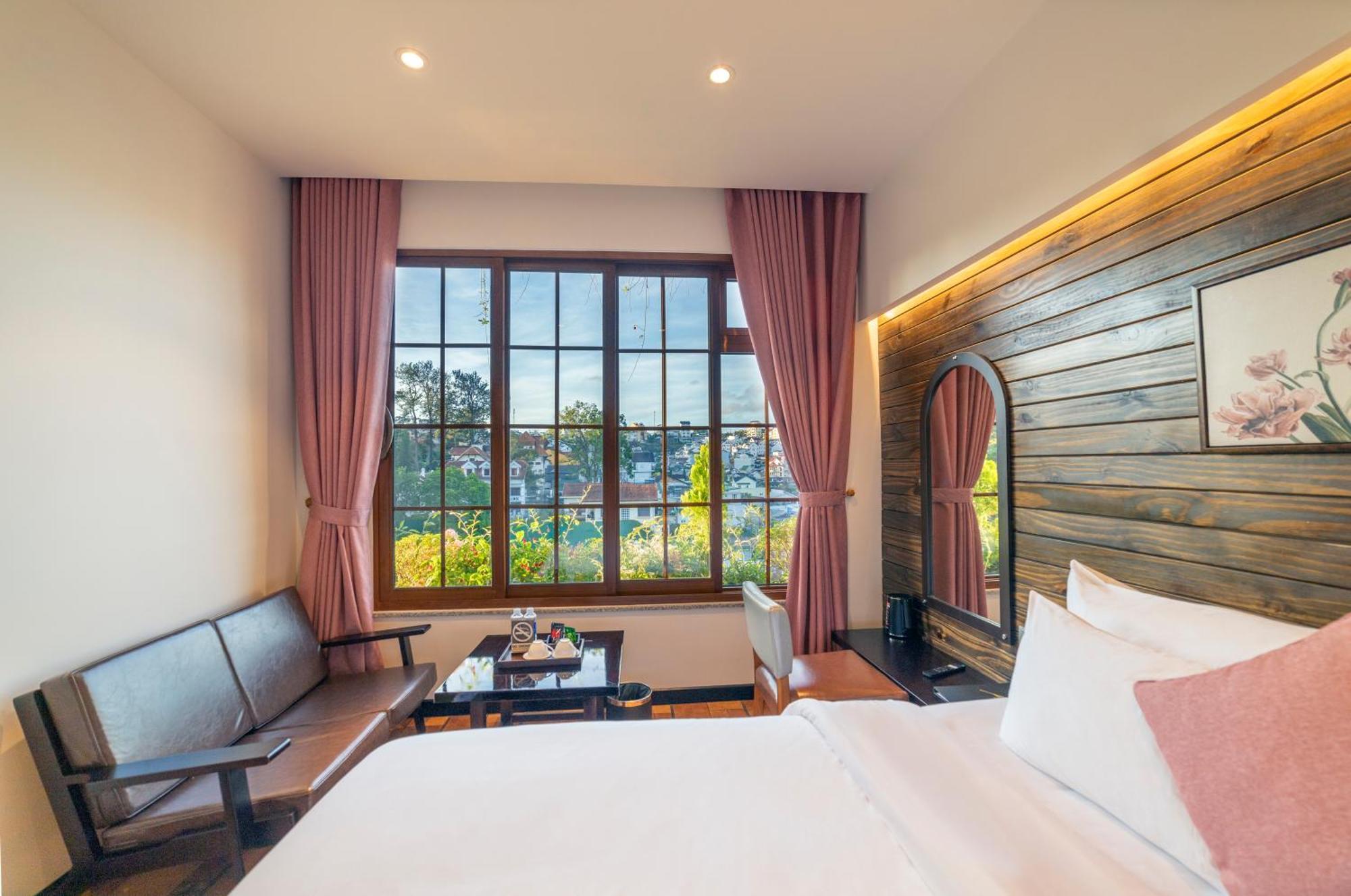 Brick House Dalat Hotel Exterior photo